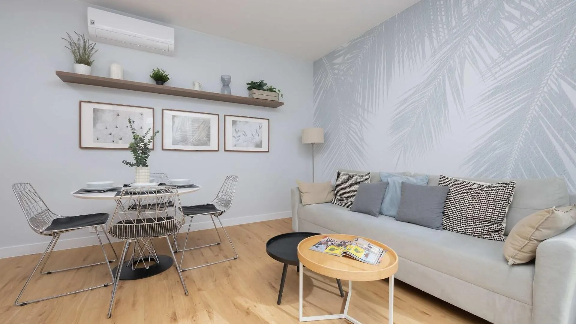 Modern Apartment With Air Conditioning And Parking Near The Pge Stadium In Warsaw By Noclegi Renters