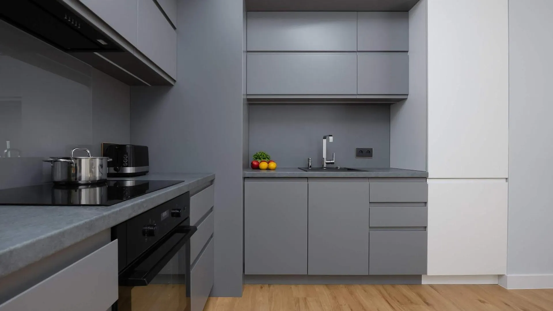 Modern Apartment With Air Conditioning And Parking Near The Pge Stadium In Warsaw By Noclegi Renters